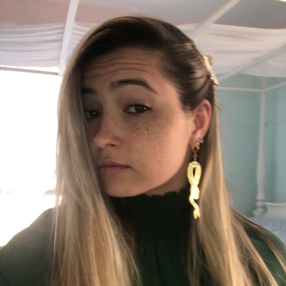 Meet your Posher, Anna